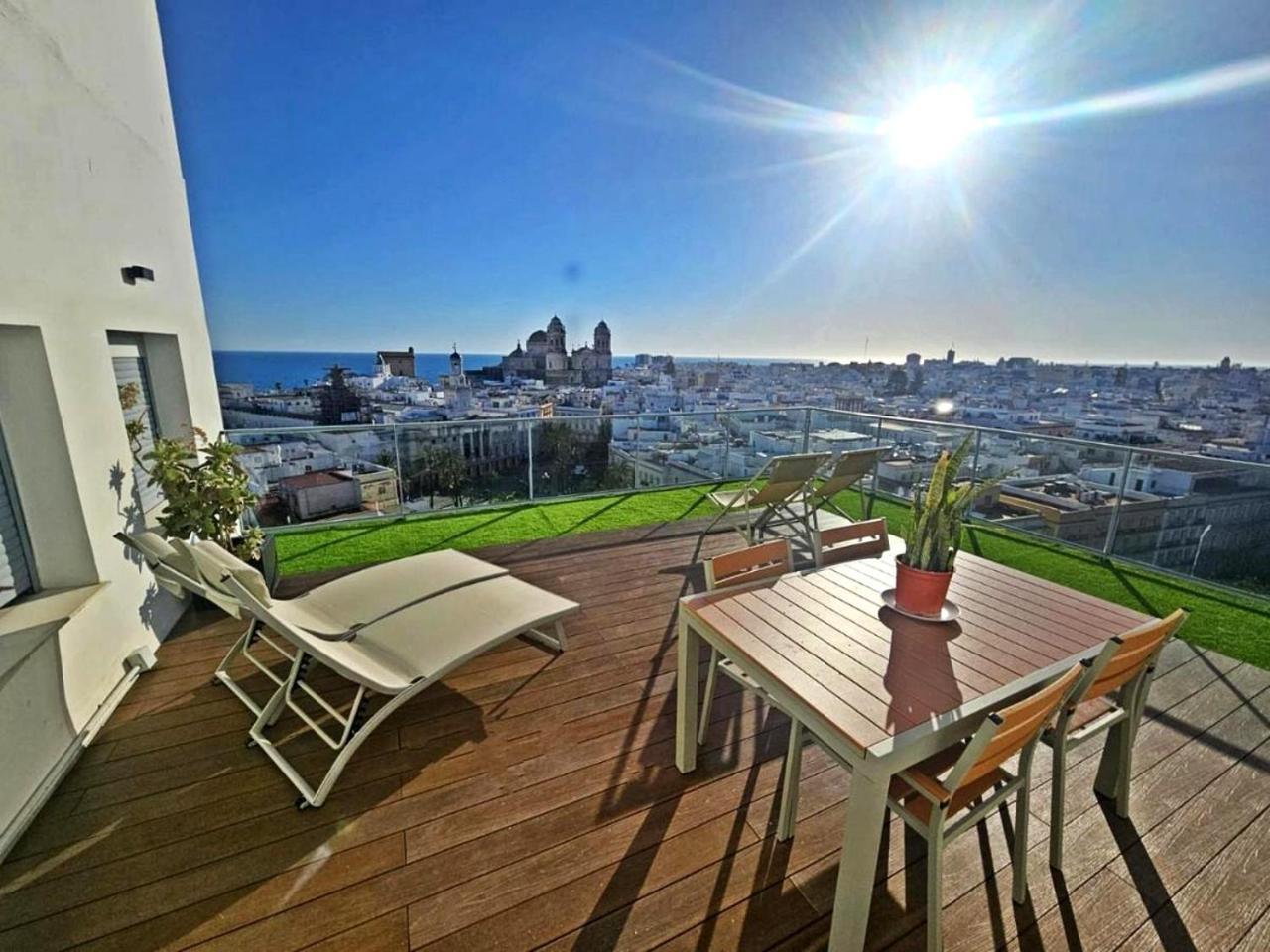 Skyline - Penthouse With 50M2 Private Terrace And Stunning Views Apartment Cadiz Bagian luar foto